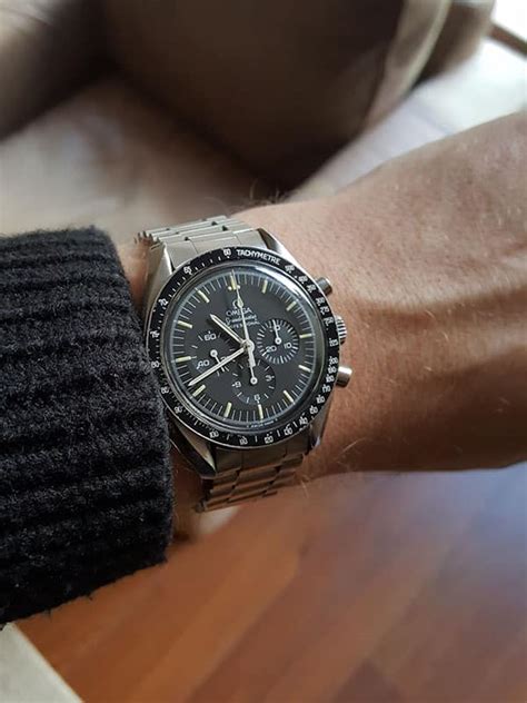 omega speedmaster sizes.